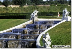 Belvedere Palace grounds 03