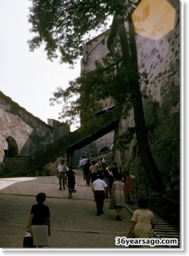 To the castle Hohensalzburg